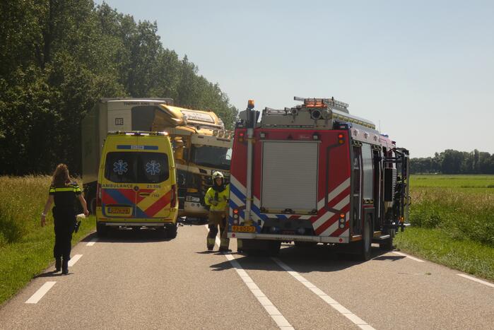 Persoon overleden bij ongeval met vrachtwagen