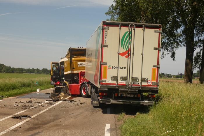 Persoon overleden bij ongeval met vrachtwagen