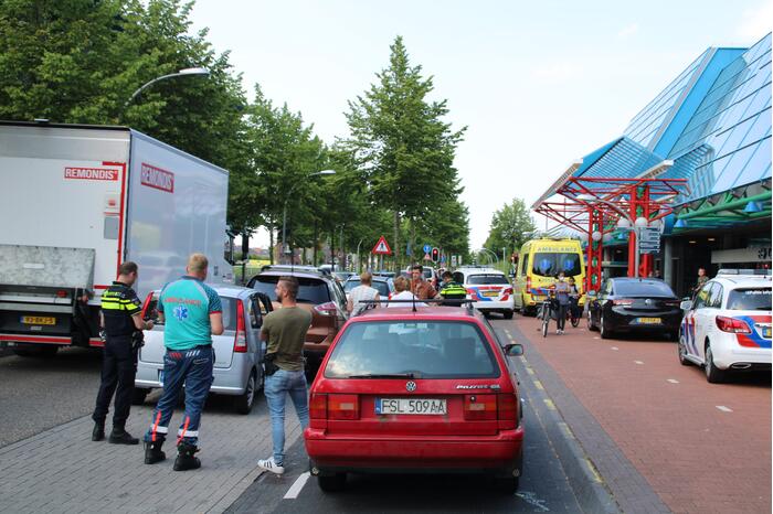 Automobilist botst op voorganger