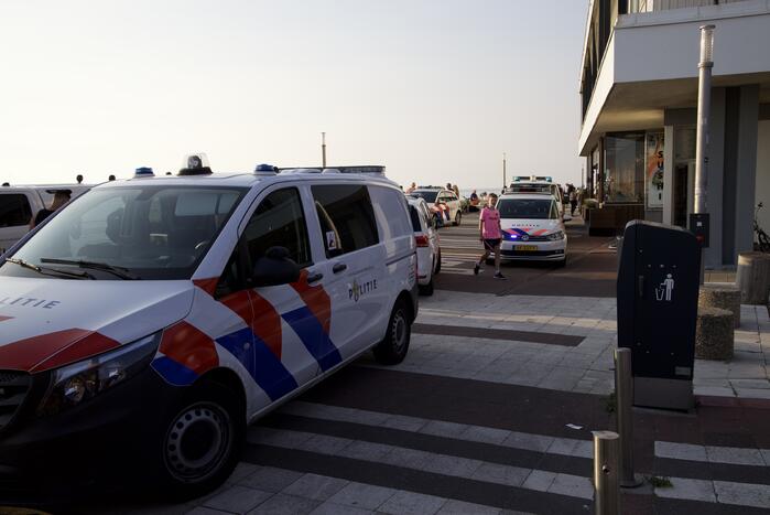 Grote politie-inzet na incident op strand