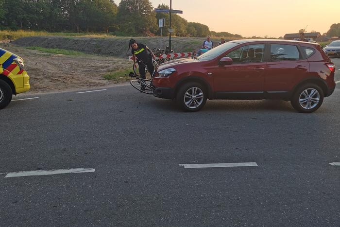 Wielrenner gewond bij botsing met auto