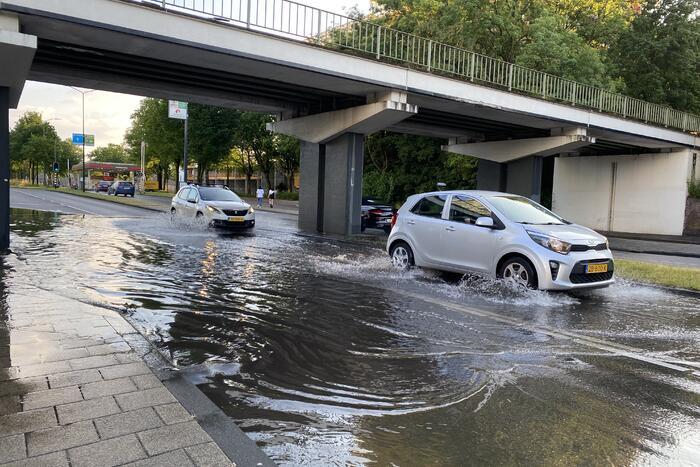 Veel wateroverlast door hevige neerslag