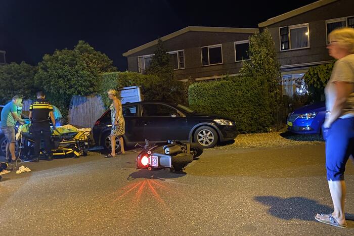 Persoon gewond bij val met snorscooter