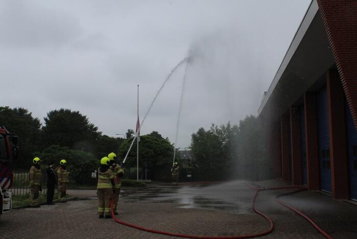 Brandweer herdenkt omgekomen brandweercollega's