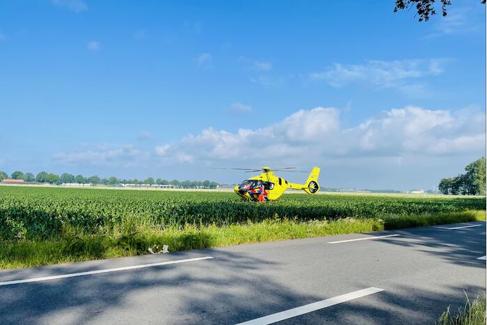 Auto te water, een overleden persoon aangetroffen