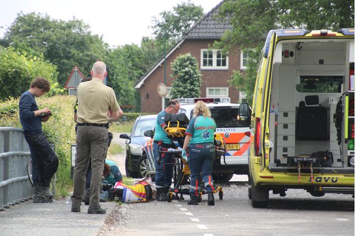 Wielrenner gewond bij aanrijding