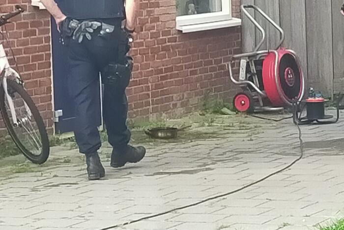 Brandweer blust vlam in de pan