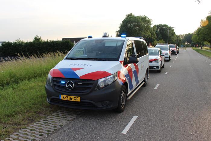 Overleden persoon aangetroffen na brand in woning