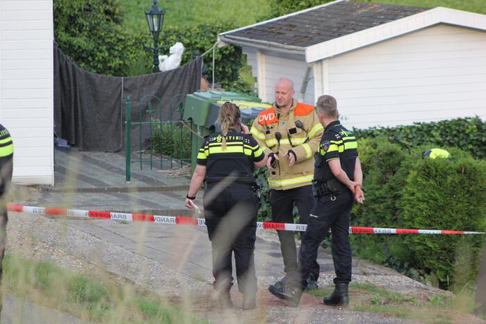 Overleden persoon aangetroffen na brand in woning