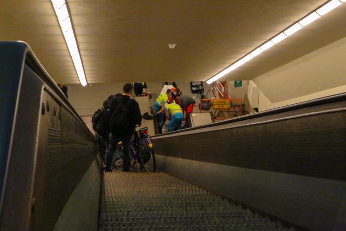 Persoon zwaargewond na incident in Maastunnel