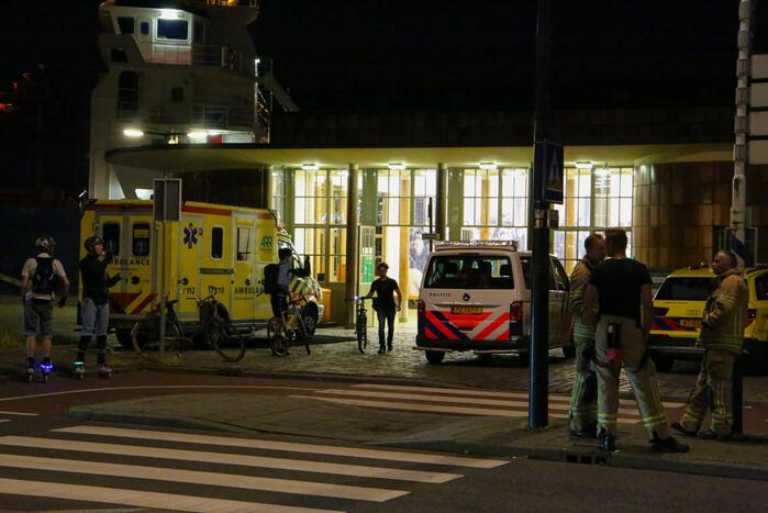 Persoon zwaargewond na incident in Maastunnel