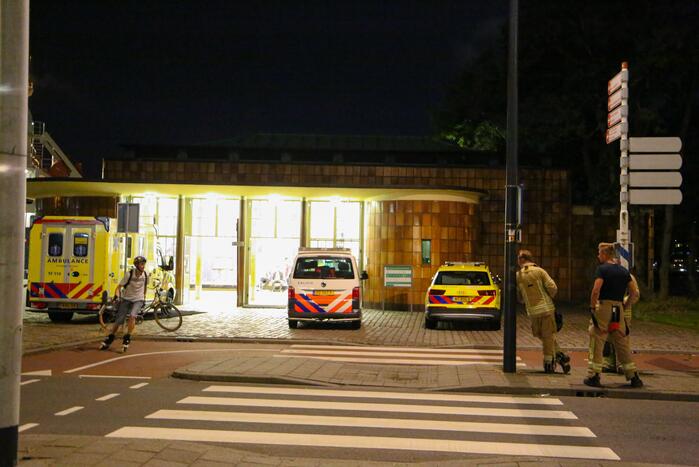 Persoon zwaargewond na incident in Maastunnel