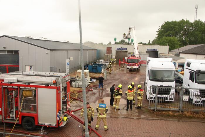 Brand bij schadehersteller Total Truck Care