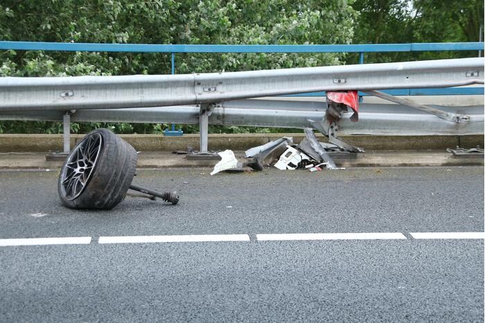 Sportwagen total-loss door eenzijdig ongeval