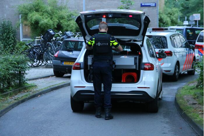 Schietpartij in woning, politie start onderzoek