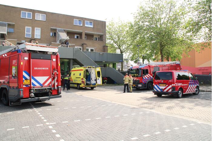 Persoon ernstig gewond na val van grote hoogte