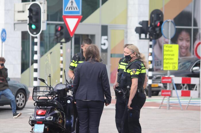 Persoon gewond bij aanrijding op oversteek