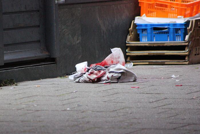 Twee ernstige gewonden bij steekpartij