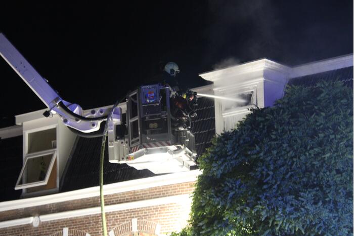 Uitslaande brand in woning