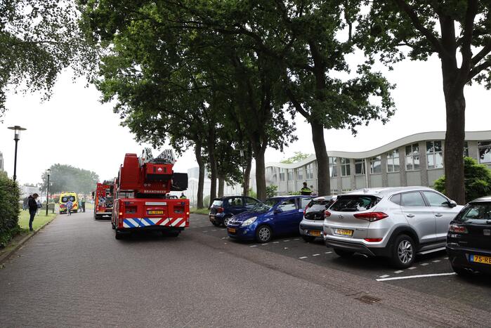 Veel rook bij brand in woning