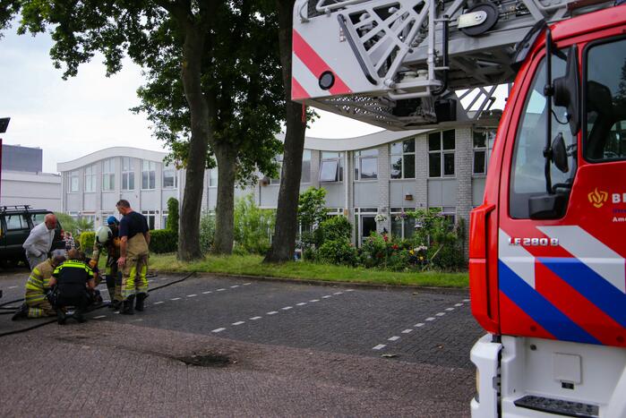 Veel rook bij brand in woning
