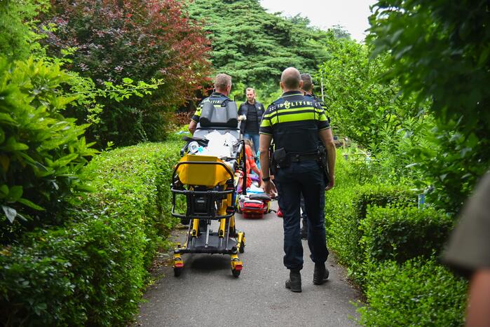 Zwaargewonde (43) bij steekincident op volkstuinencomplex