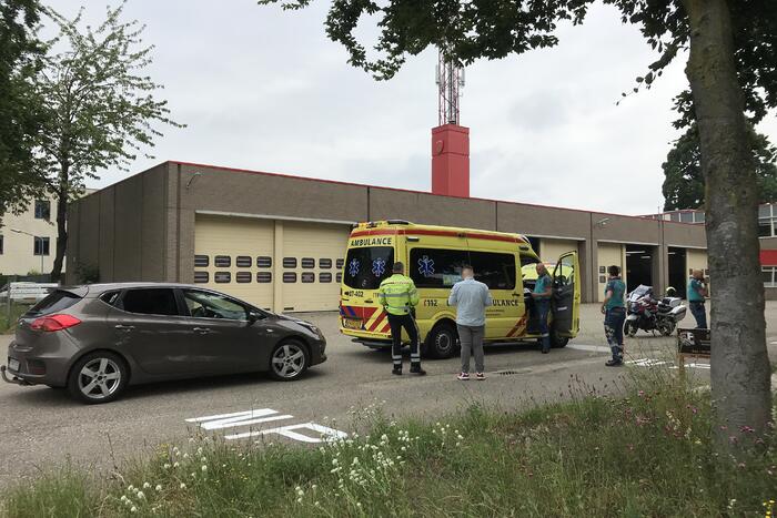Ambulance betrokken bij botsing