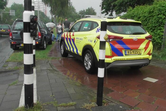 Scooters botsen op fietspad