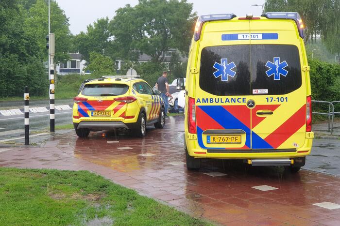 Scooters botsen op fietspad