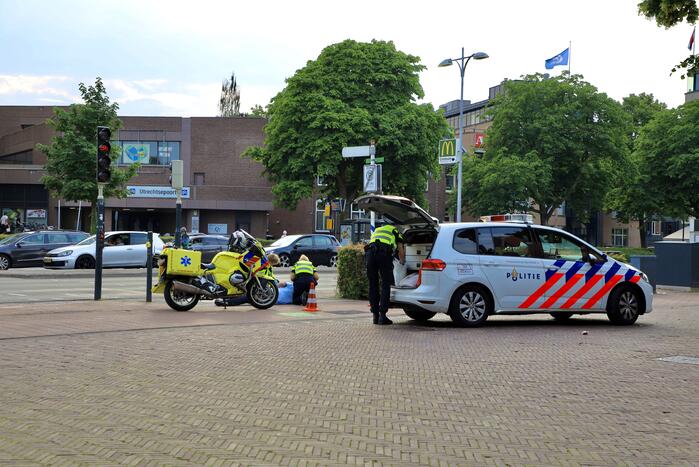 E-biker gaat onderuit en raakt gewond