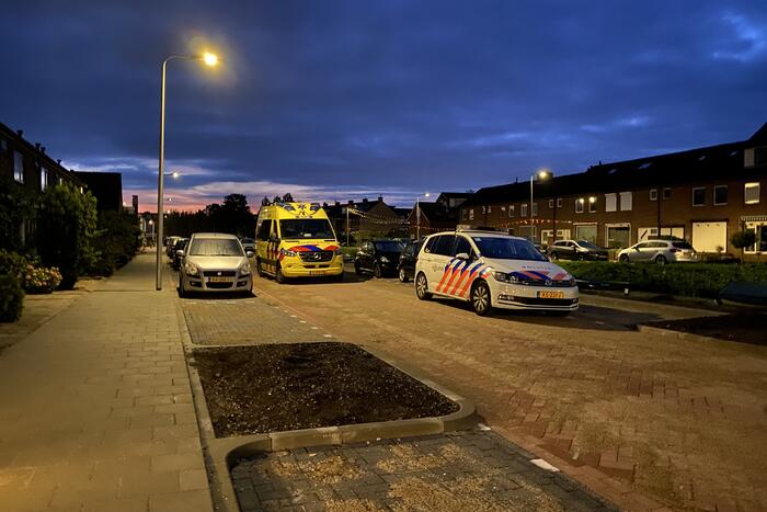 Gewonde na mogelijk steekpartij in woning