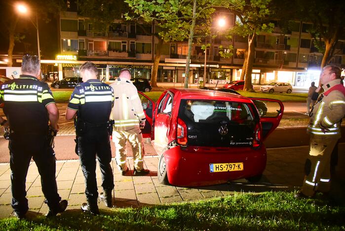 Eenzijdig ongeluk leidt tot vondst vuurwapen