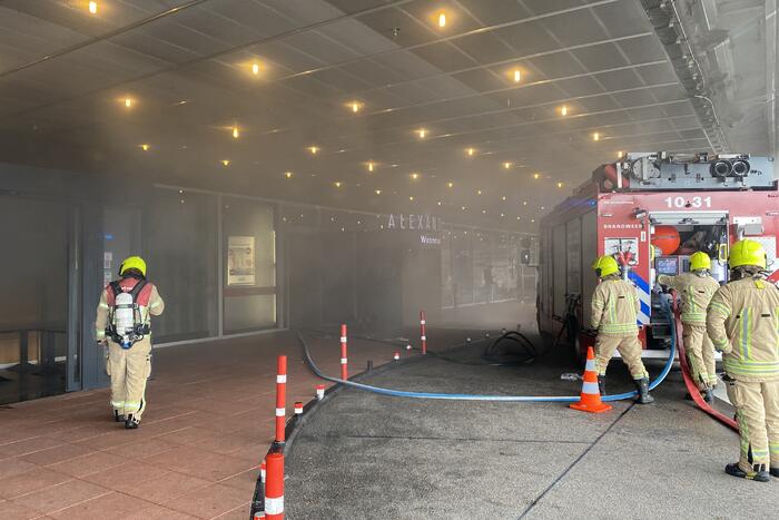 Veel rook bij brand in woonmall Alexandrium