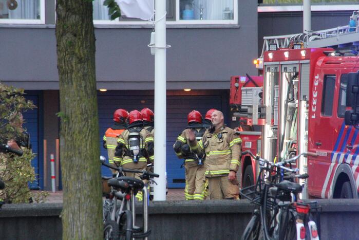 Veel rook bij grote brand in kantoorpand