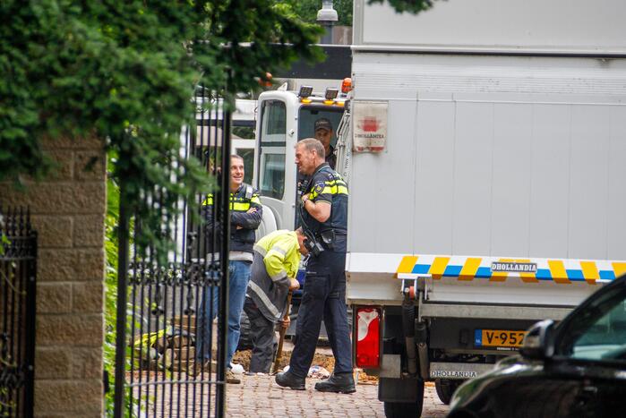 Aanhouding bij aantreffen hennepkwekerij in villa