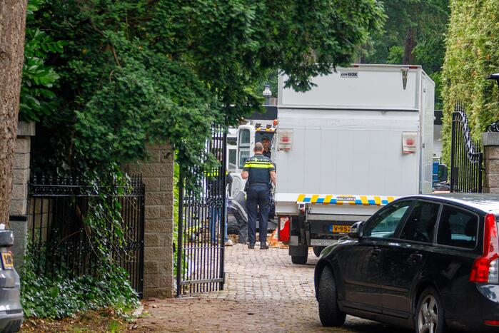 Aanhouding bij aantreffen hennepkwekerij in villa