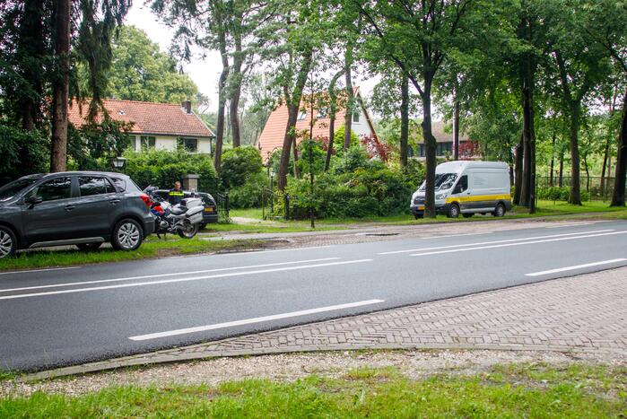 Aanhouding bij aantreffen hennepkwekerij in villa