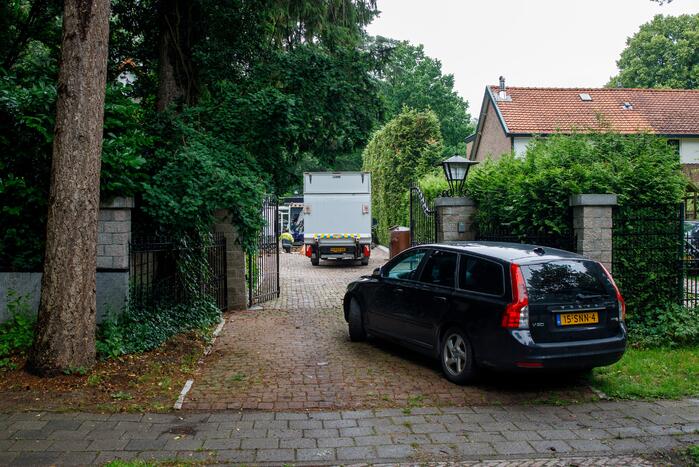 Aanhouding bij aantreffen hennepkwekerij in villa
