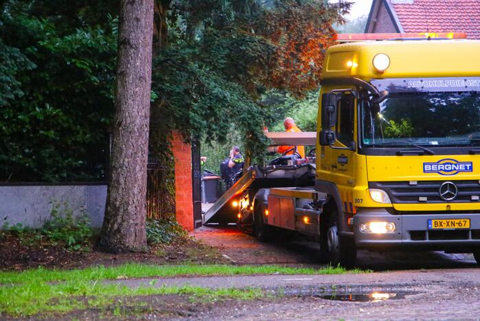 Aanhouding bij aantreffen hennepkwekerij in villa