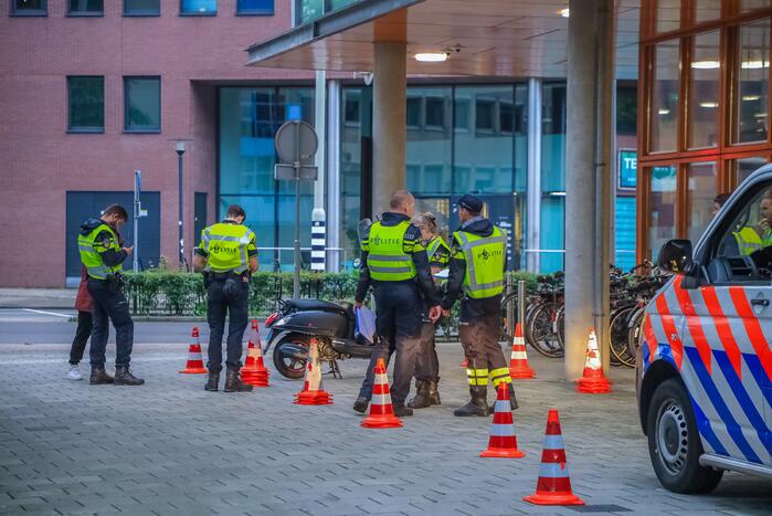 Aanhoudingen tijdens grote scooter controle