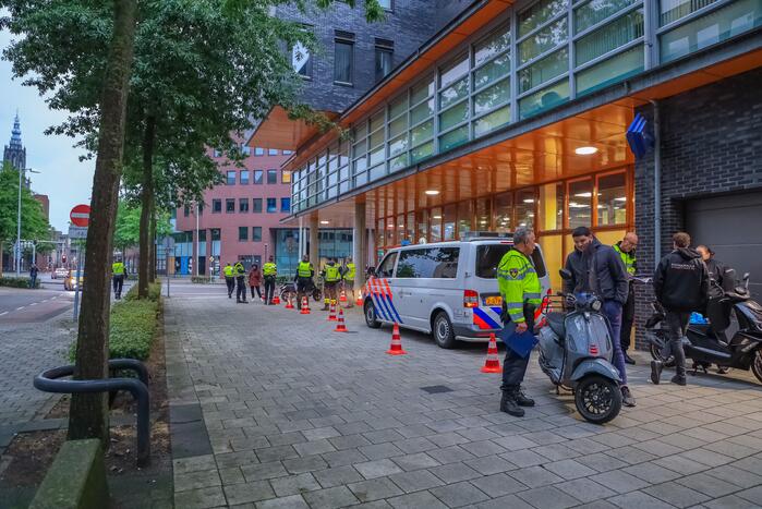 Aanhoudingen tijdens grote scooter controle