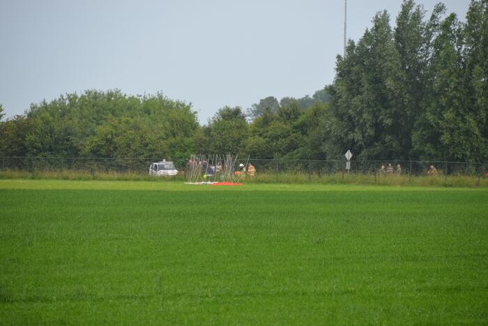 Belgische F-16 botst op gebouw vliegbasis, twee gewonden