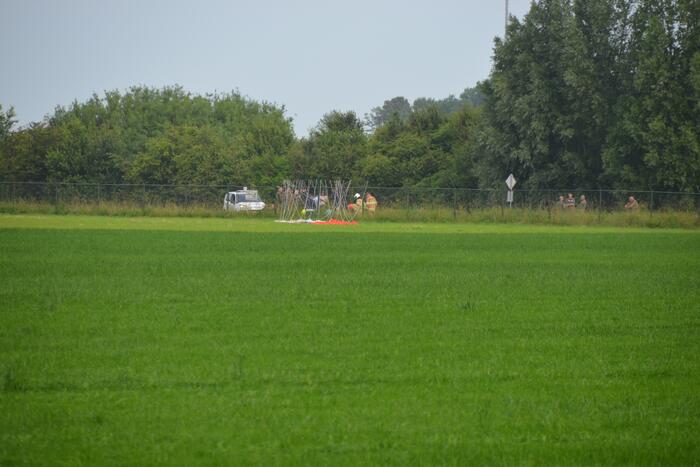 Belgische F-16 botst op gebouw vliegbasis, twee gewonden