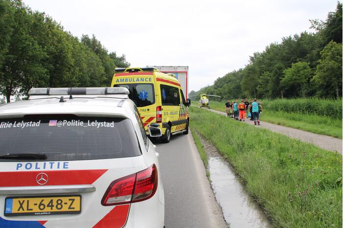 Wielrenner ernstig gewond na verkeersongeval