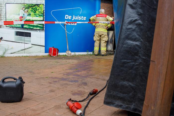 Markt zonder stroom na brand in elektriciteitskast