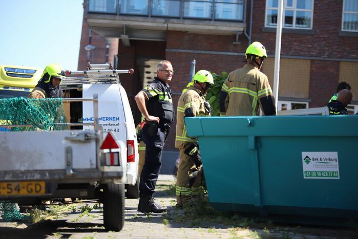 Voorgevel woning deels ingestort bij werkzaamheden