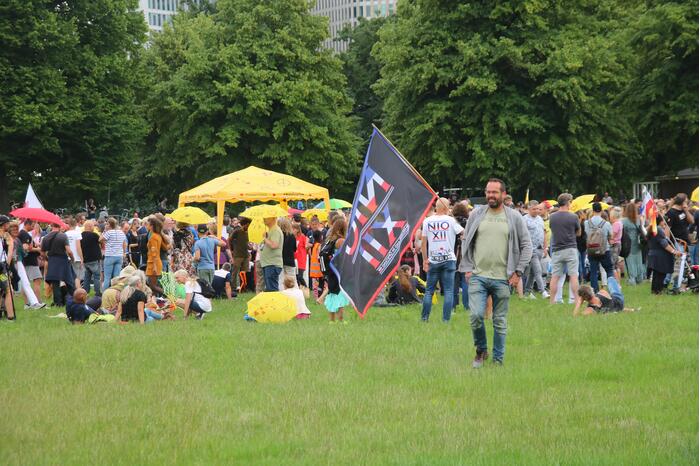 Demonstratie tegen vaccineren van kinderen