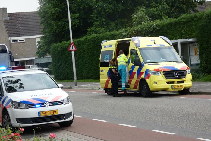 Scooterrijder gewond bij botsing met lijnbus