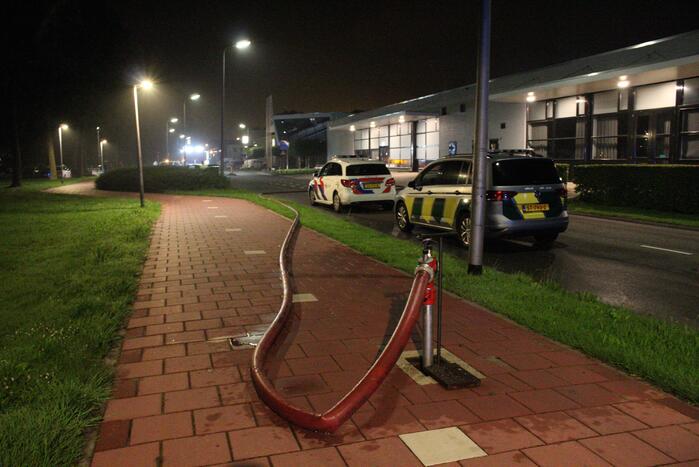 Veel rookontwikkeling bij brand in bedrijfspand