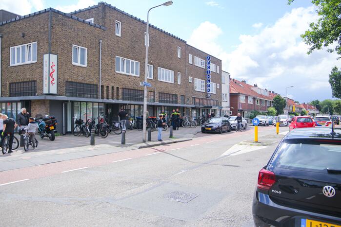 Politie ingezet bij apotheek voor man met verward gedrag